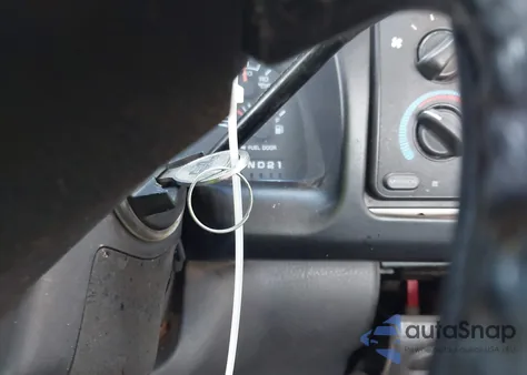 2001 Dodge Ram 1500 St from USA, damaged, VIN 3B7HC13Y11G737562